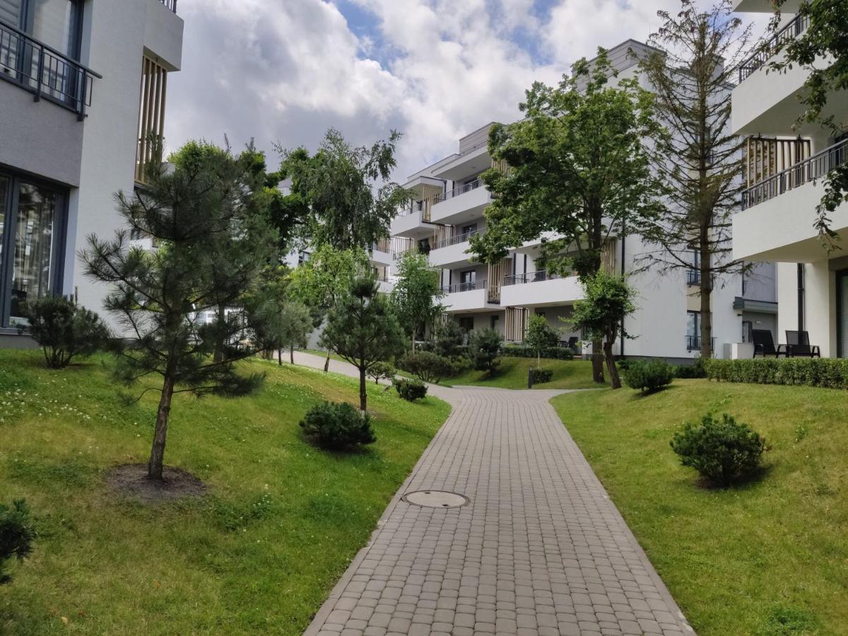 Апартаменты Apartament Azzurro Устроне-Морске Экстерьер фото