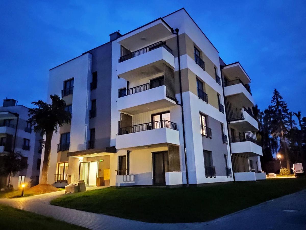 Апартаменты Apartament Azzurro Устроне-Морске Экстерьер фото